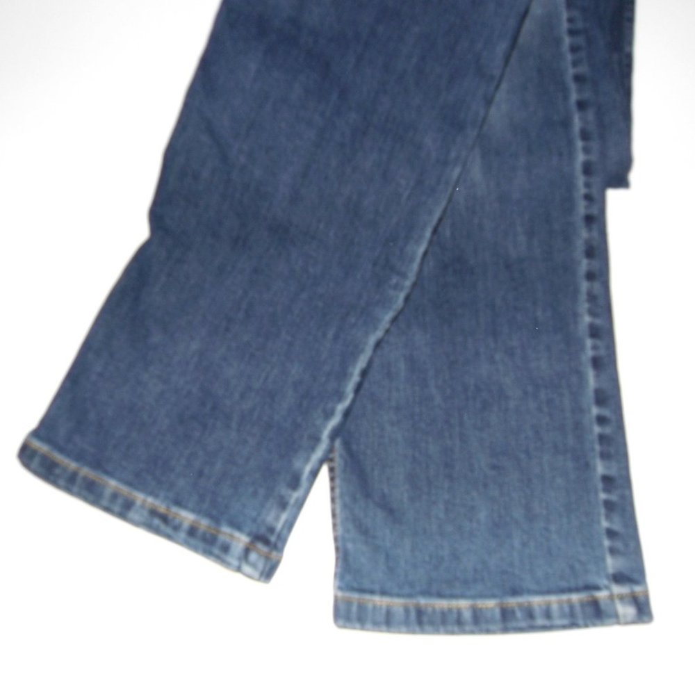 Calvin Klein Straight Women 28 x 30 Jeans NWT - Picture 12 of 12